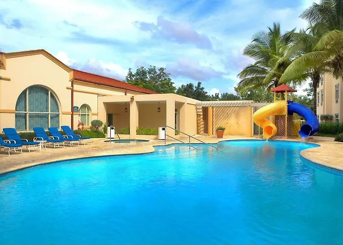 Four Points By Sheraton Caguas Real